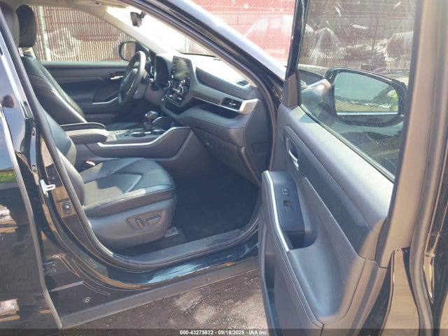 5TDGZRAH4MS051596 Toyota Highlander Xle