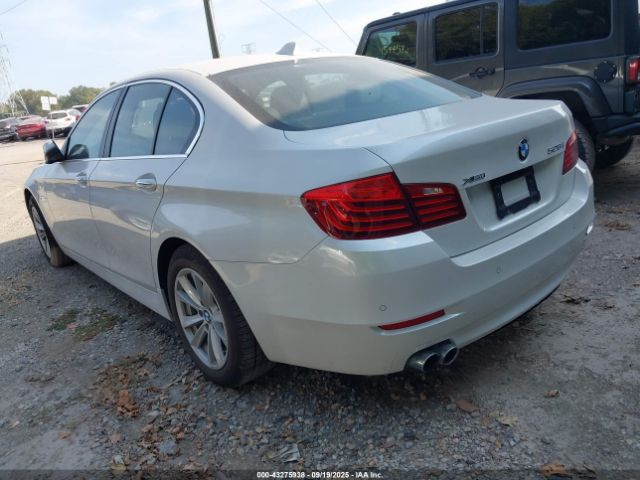 2016 BMW 528I WBA5A7C54GG150596 Photo 2