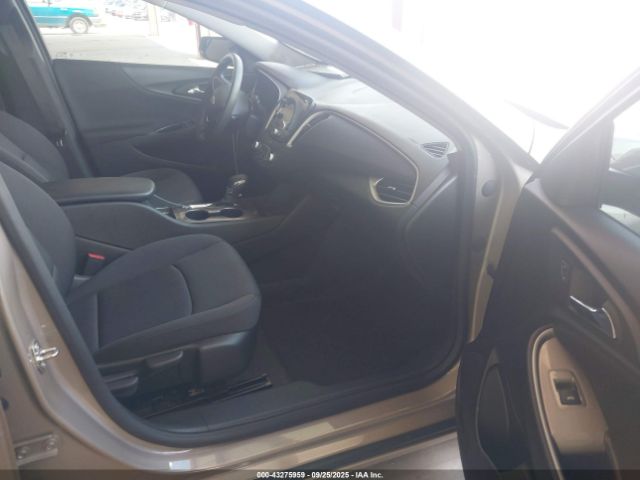 2024 CHEVROLET MALIBU 1G1ZB5ST8RF104471 Photo 4