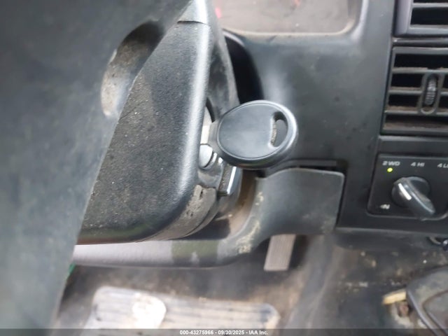 2003 Dodge Dakota მანქანა იყიდება აუქციონზე, vin: 1D7GG16X63S160709, აუქციონის ნომერი: 43275966