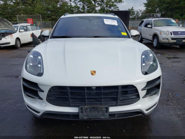 2017 PORSCHE MACAN WP1AF2A50HLB61143 Photo 5