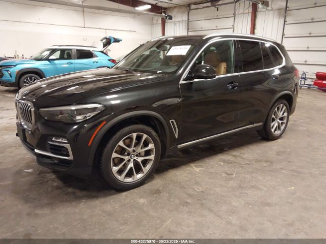 2019 BMW X5 5UXCR6C58KLK83888 Photo 1