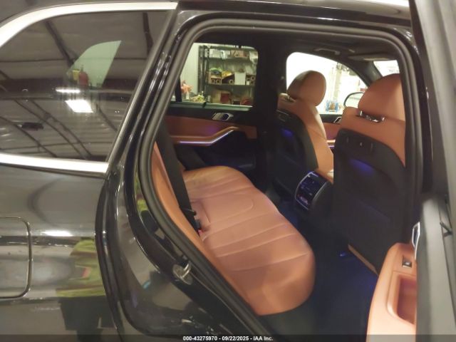 2019 BMW X5 5UXCR6C58KLK83888 Photo 7