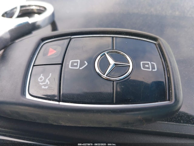 WDDZF4KB1HA111129 Mercedes-Benz m274