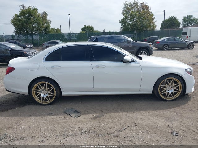 WDDZF4KB1HA111129 Mercedes-Benz m274