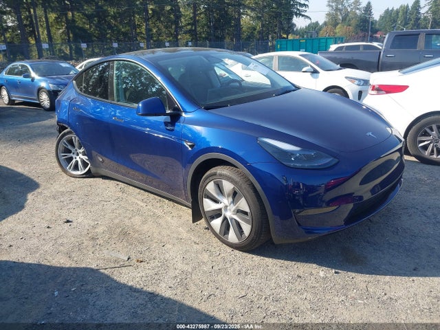 2023 TESLA MODEL Y 7SAYGDEE3PF957974 Photo 0