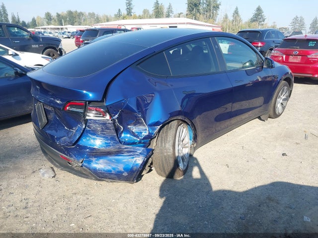2023 TESLA MODEL Y 7SAYGDEE3PF957974 Photo 3