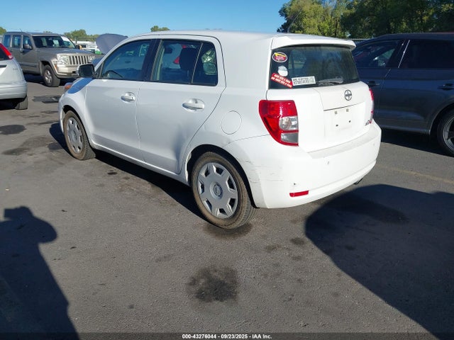 JTKKUPB40E1046993 Scion 2zr-fe