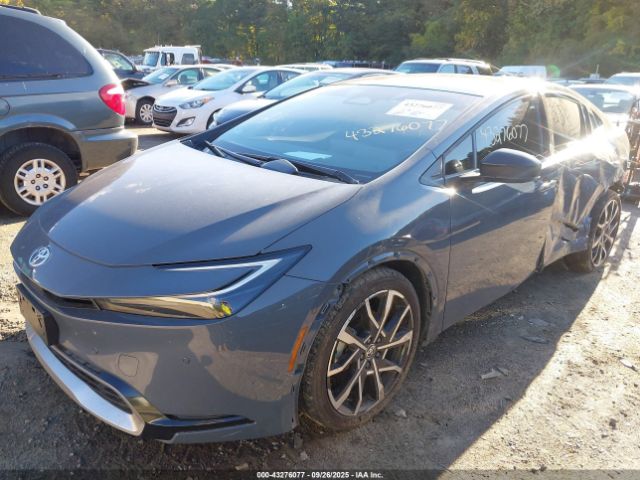 2024 TOYOTA PRIUS PRIME JTDACACU8R3026440 Photo 1