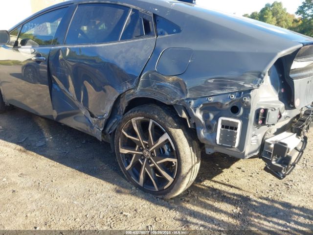 2024 TOYOTA PRIUS PRIME JTDACACU8R3026440 Photo 5