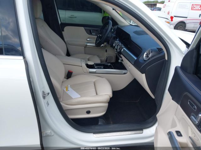 2022 MERCEDES-BENZ GLB 250 W1N4M4HB6NW259463 Photo 4