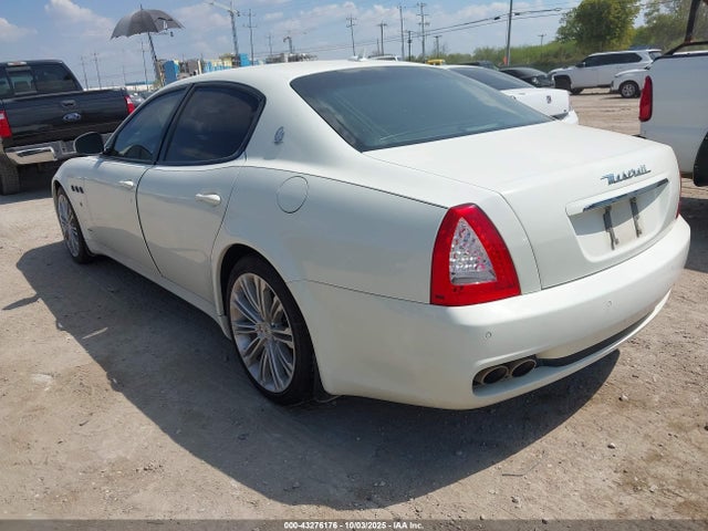 2012 MASERATI QUATTROPORTE ZAM39JKA8C0064012 Photo 2