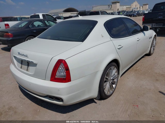 2012 MASERATI QUATTROPORTE ZAM39JKA8C0064012 Photo 3