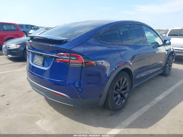 2023 TESLA MODEL X 7SAXCAE51PF419506 Photo 3
