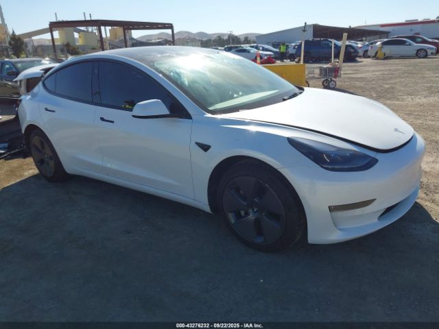 2022 TESLA MODEL 3 5YJ3E1EB4NF173723 Photo 0