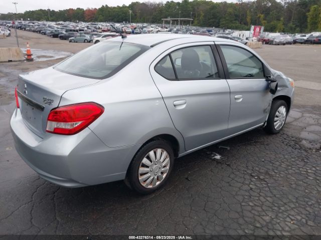 2017 MITSUBISHI MIRAGE G4 ML32F3FJ0HHF18895 Photo 3