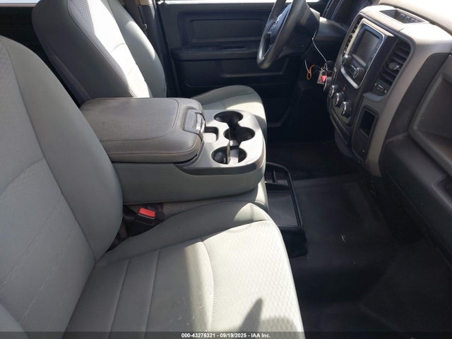 Продаж на аукціоні авто 2018 Ram 1500 Tradesman  4x2 5'7 Box, vin: 1C6RR6KM0JS278331, номер лоту: 43276321