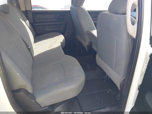 Продаж на аукціоні авто 2018 Ram 1500 Tradesman  4x2 5'7 Box, vin: 1C6RR6KM0JS278331, номер лоту: 43276321