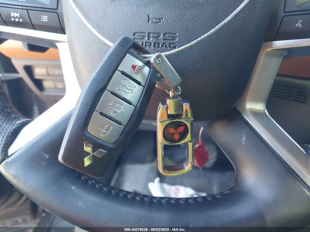 2022 MITSUBISHI OUTLANDER JA4J4VA81NZ053412 Photo 10