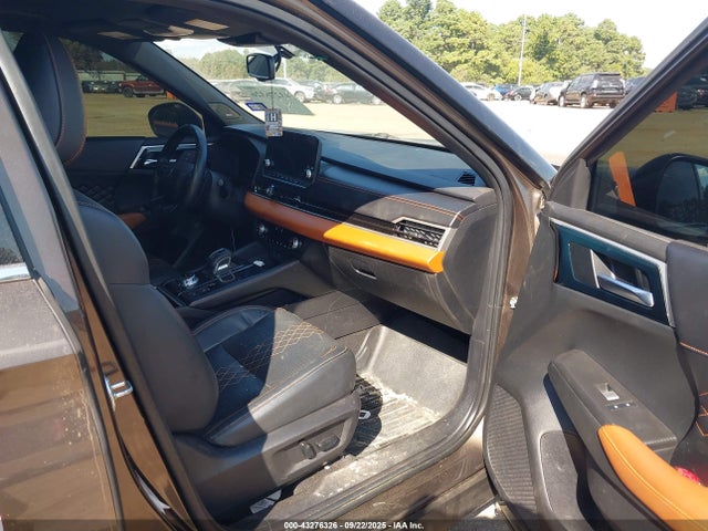 2022 MITSUBISHI OUTLANDER JA4J4VA81NZ053412 Photo 4