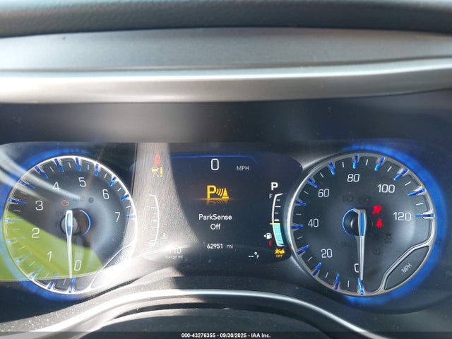 Продаж на аукціоні авто 2023 Chrysler Pacifica Touring L, vin: 2C4RC1BG1PR594497, номер лоту: 43276355