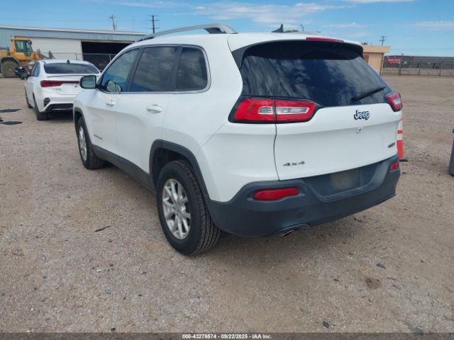 2016 JEEP CHEROKEE 1C4PJMCB1GW156720 Photo 2