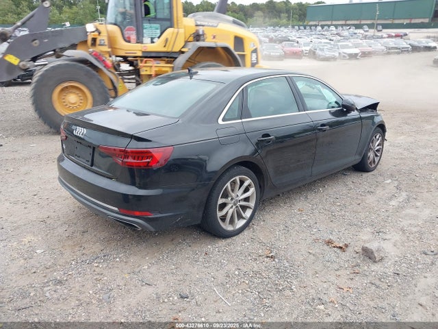2019 AUDI A4 WAUGMAF4XKN004708 Photo 3