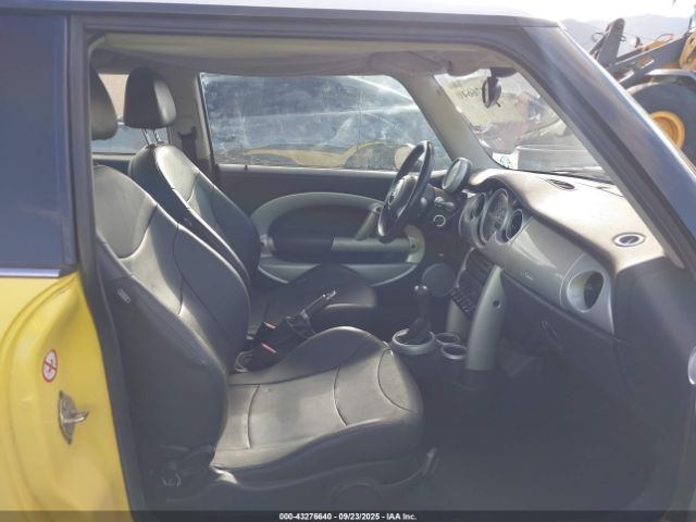 2002 MINI COOPER WMWRC33412TE10094 Photo 4