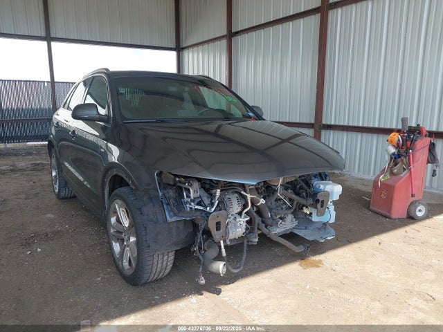 2018 AUDI Q3 WA1JCCFS1JR009206 Photo 0