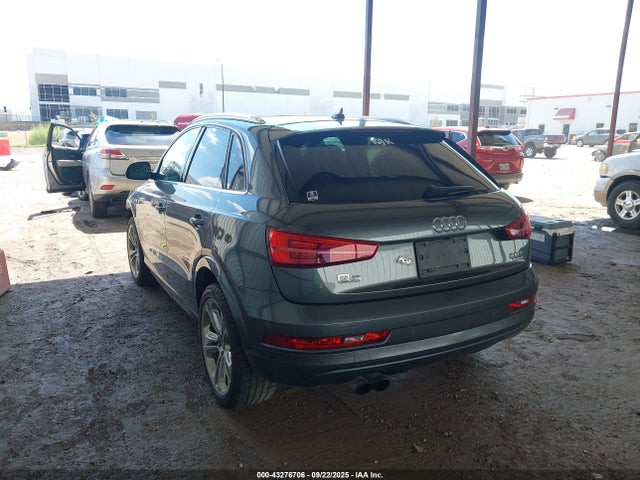 2018 AUDI Q3 WA1JCCFS1JR009206 Photo 2