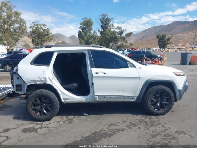 Jeep 2016 2016 1C4PJMBS0GW373662 Image 14