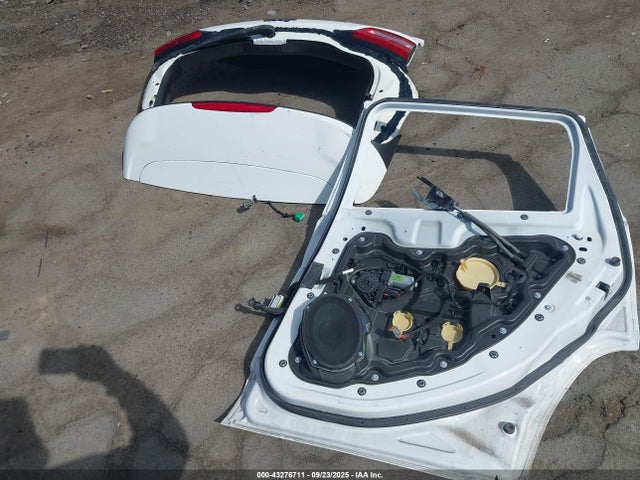 Jeep 2016 2016 1C4PJMBS0GW373662 Image 19