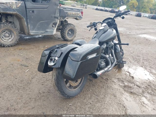 2021 HARLEY-DAVIDSON FXLRS 1HD1YWK11MB063669 Photo 2