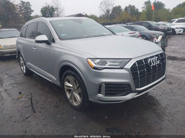 2020 AUDI Q7 WA1LXAF71LD008604