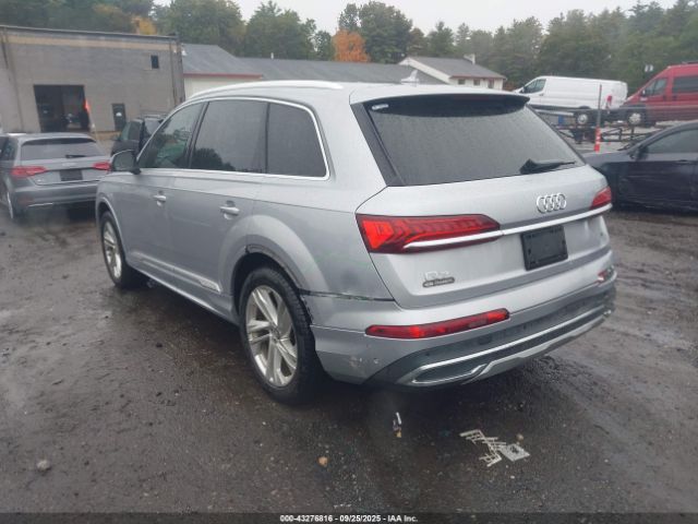 2020 AUDI Q7 WA1LXAF71LD008604 Photo 2