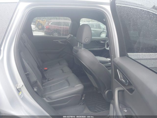 2020 AUDI Q7 WA1LXAF71LD008604 Photo 7