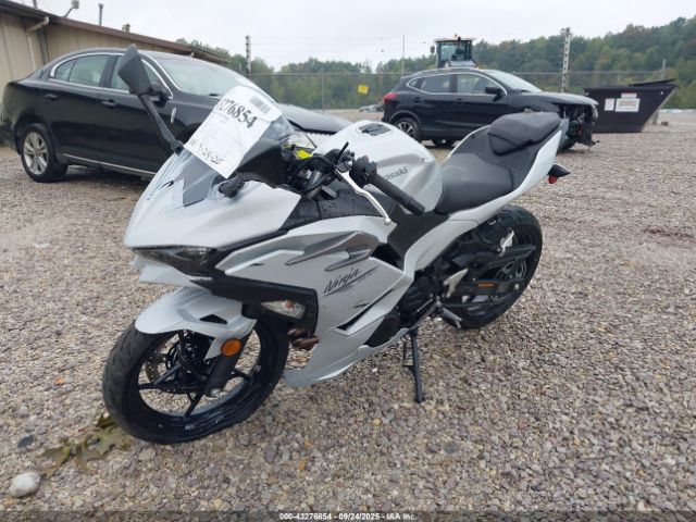 2025 KAWASAKI EX500 ML5EXGG14SDA71378 Photo 1