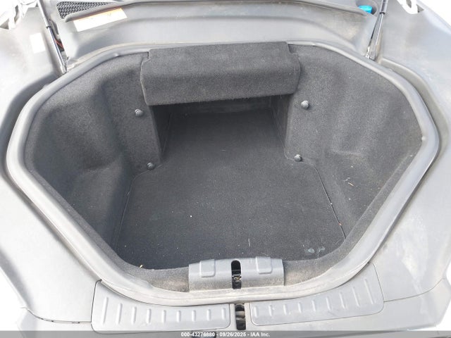 2014 TESLA MODEL S 5YJSA1H1XEFP53679 Photo 9