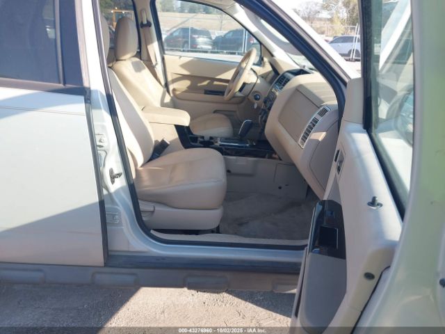 2009 FORD ESCAPE 1FMCU94G99KB00902 Photo 4