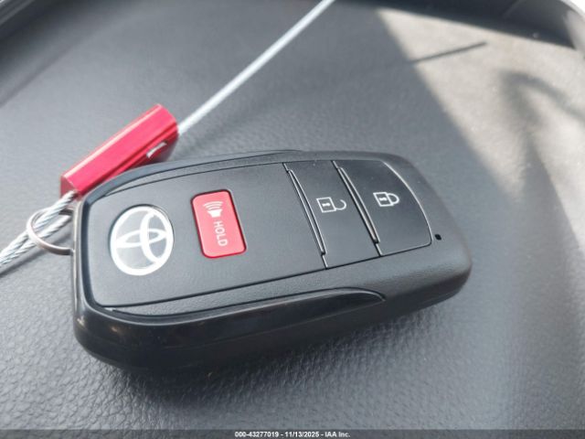 2024 TOYOTA PRIUS JTDACAAU1R3046628 Photo 10