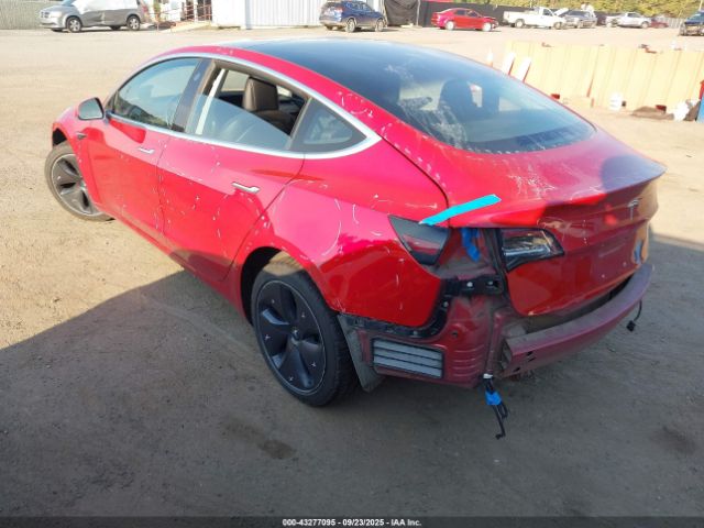 2018 TESLA MODEL 3 5YJ3E1EA0JF153910 Photo 2