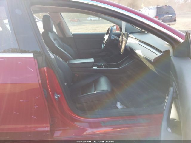 2018 TESLA MODEL 3 5YJ3E1EA0JF153910 Photo 4