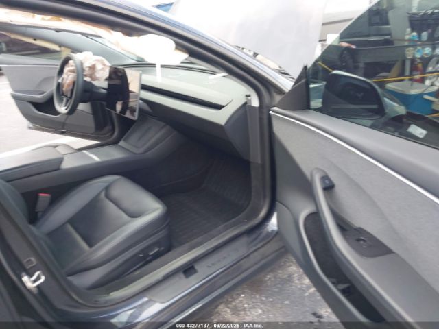 2024 TESLA MODEL 3 5YJ3E1EA2RF743635 Photo 4