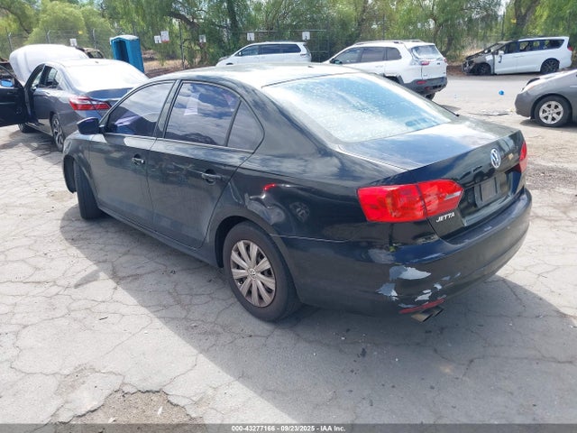 Volkswagen 2014 2014 3VW2K7AJ5EM390839 Image 3