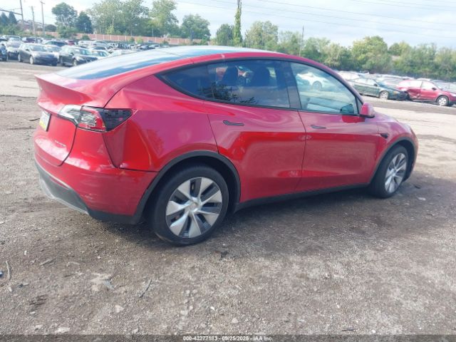 2023 TESLA MODEL Y 7SAYGDEE5PA186110 Photo 3