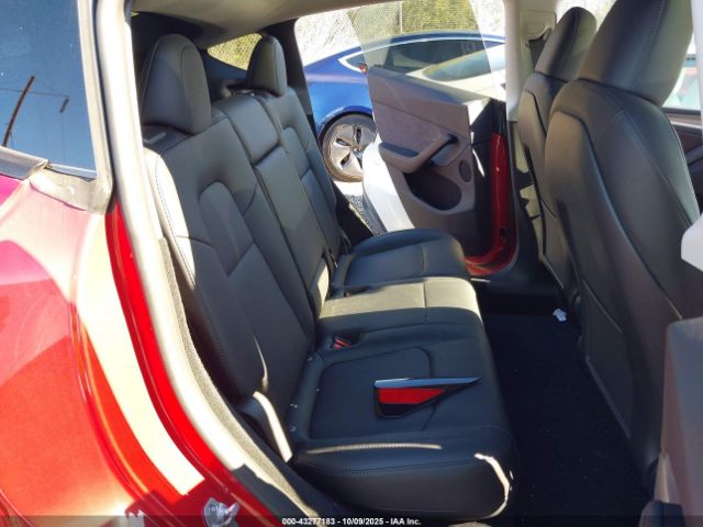 2023 TESLA MODEL Y 7SAYGDEE5PA186110 Photo 7