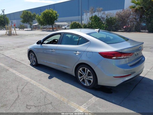 5NPD84LF8HH084486 Hyundai Elantra