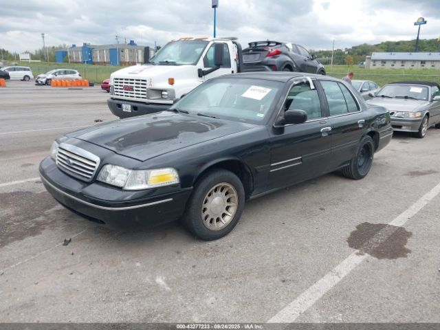 1999 FORD CROWN VICTORIA 2FAFP74W8XX176325 Photo 1