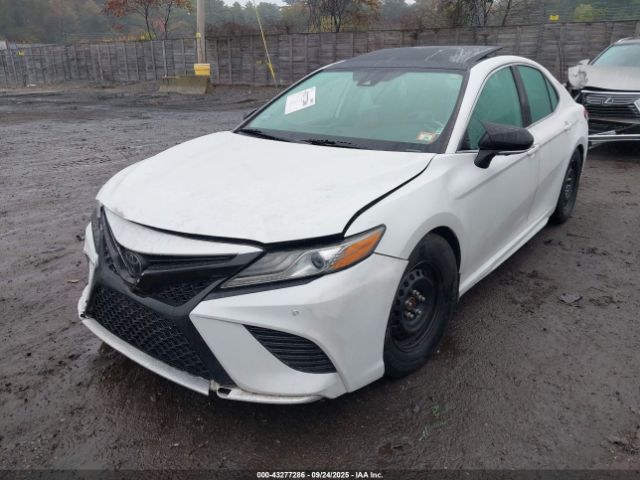 2019 TOYOTA CAMRY 4T1B61HK1KU823093 Photo 1