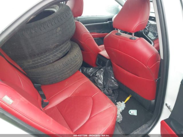 2019 TOYOTA CAMRY 4T1B61HK1KU823093 Photo 7